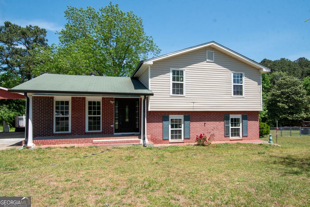 420 Henson Circle, Carrollton, GA 30117
