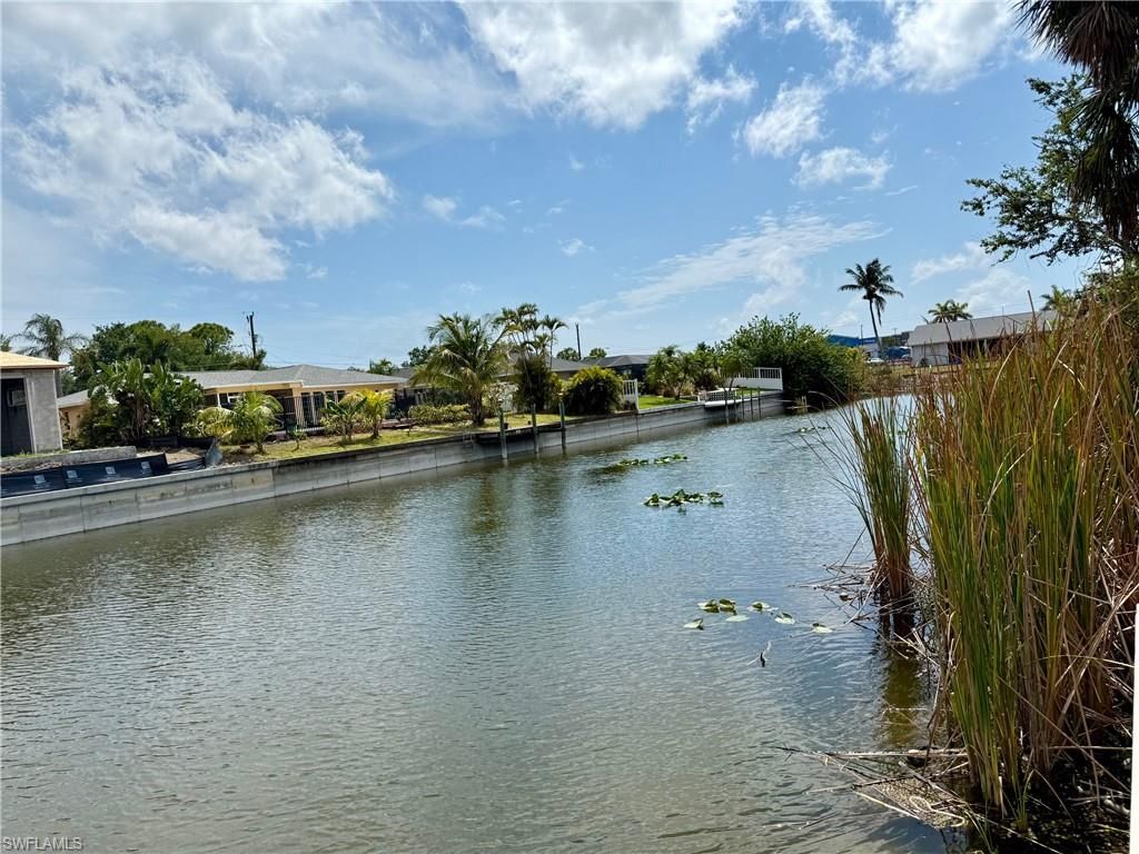 714 SW 39th ST, CAPE CORAL, FL 33914 — exterior