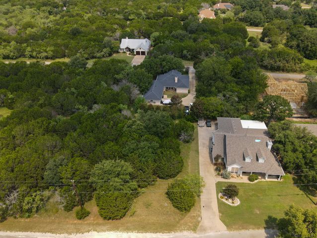 32016 Dove Trail, Whitney, TX 76692