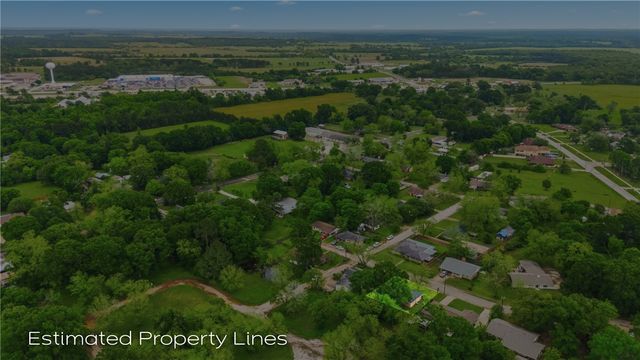 105 Lakeway Drive, Crockett, TX 75835