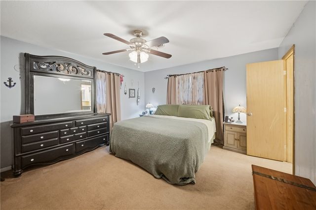 105 Lakeway Drive, Crockett, TX 75835