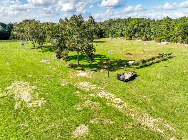 1368 US-331, Defuniak Springs, FL 32435