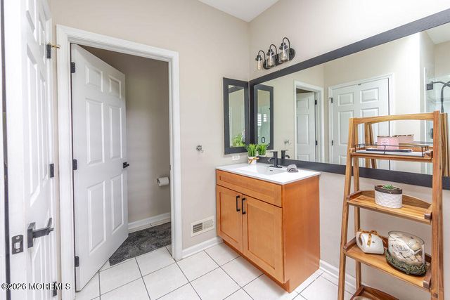 29 Valencia Drive, Manchester, NJ 08759