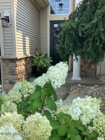 29 Valencia Drive, Manchester, NJ 08759