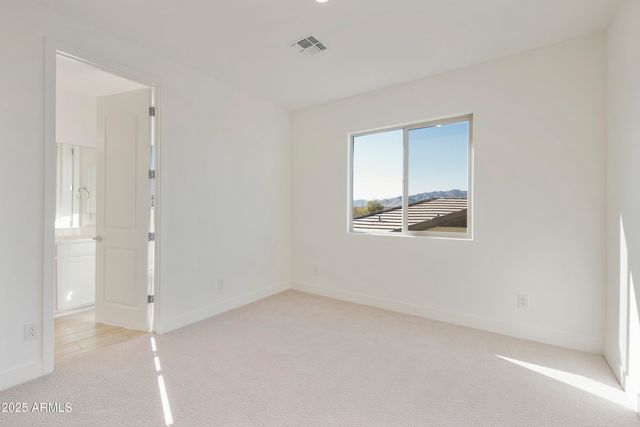 19033 W ROSE Lane, Waddell, AZ 85355