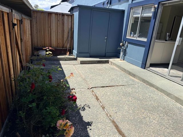 415 Don Seville Ct, San Jose, CA 95123