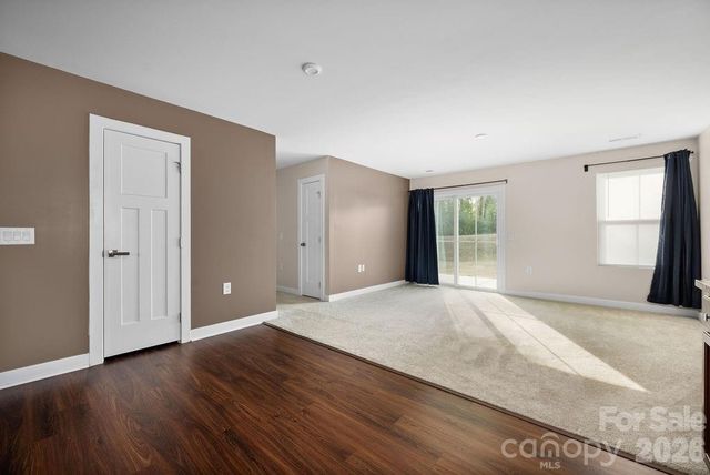 9747 Wardley Drive, Charlotte, NC 28215