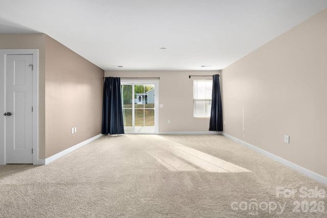 9747 Wardley Drive, Charlotte, NC 28215