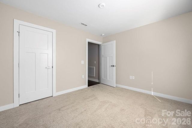 9747 Wardley Drive, Charlotte, NC 28215