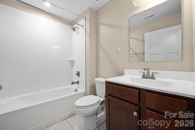 9747 Wardley Drive, Charlotte, NC 28215