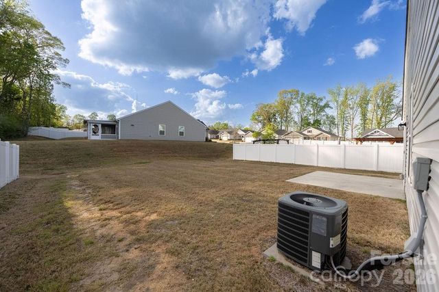 9747 Wardley Drive, Charlotte, NC 28215