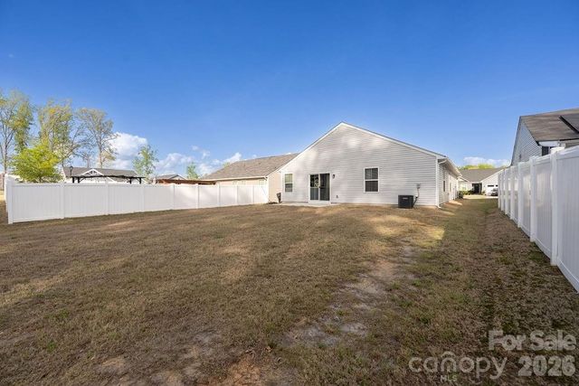 9747 Wardley Drive, Charlotte, NC 28215