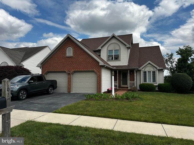 1010 HILLSIDE AVE, Elizabethtown, PA 17022