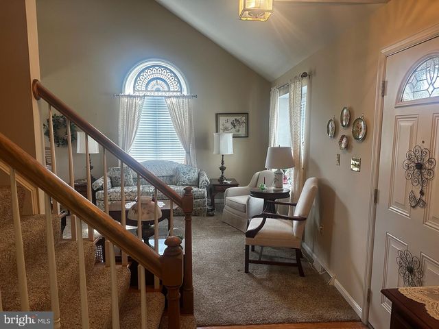 1010 HILLSIDE AVE, Elizabethtown, PA 17022