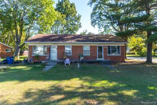 1812/ 1824 Imperial Highway, Westland, MI 48185