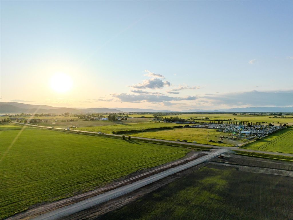 936 Mt Highway 82, Somers, MT 59932 photo 12