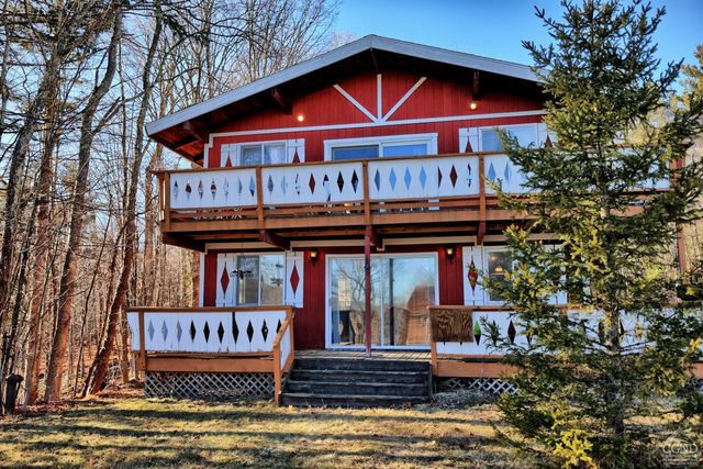 31 Showers Road, Hunter, NY 12485