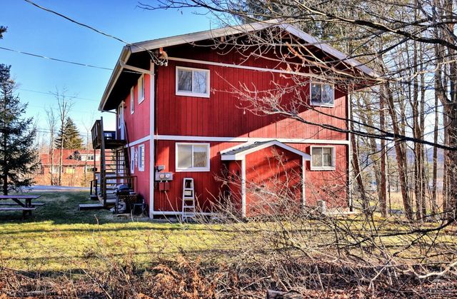 31 Showers Road, Hunter, NY 12485