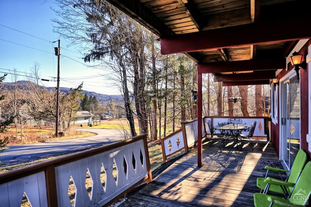 31 Showers Road, Hunter, NY 12485