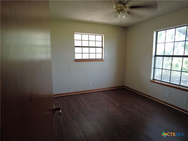 972 Barbarosa Road, New Braunfels, TX 78130