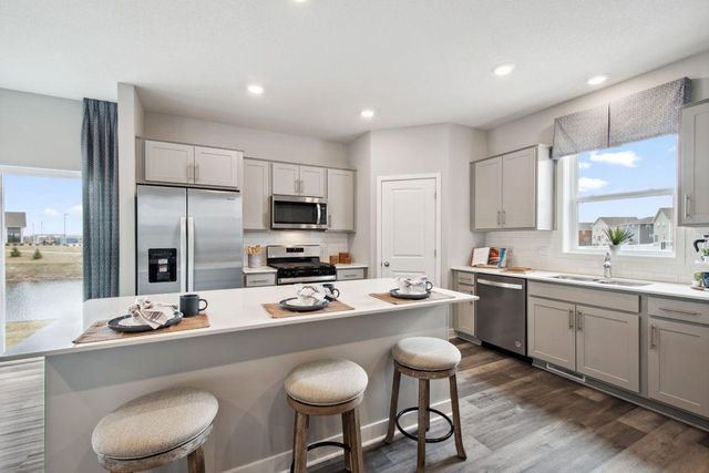 6641 209th Street W, Farmington, MN 55024