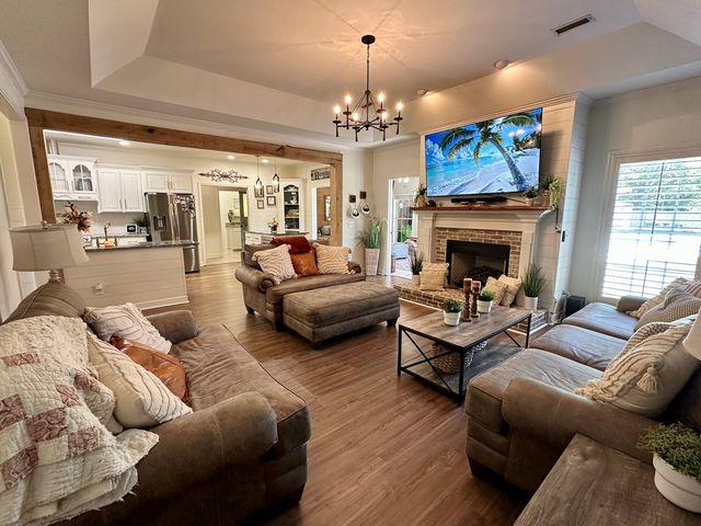 101 Eton Dr, Dothan, AL 36305