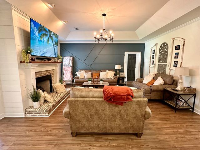 101 Eton Dr, Dothan, AL 36305