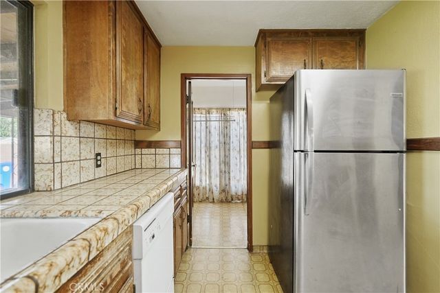 8440 Juniper Avenue, Fontana, CA 92335