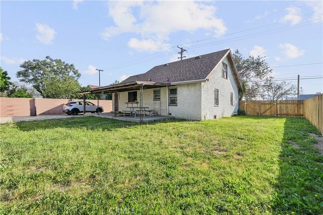 8440 Juniper Avenue, Fontana, CA 92335