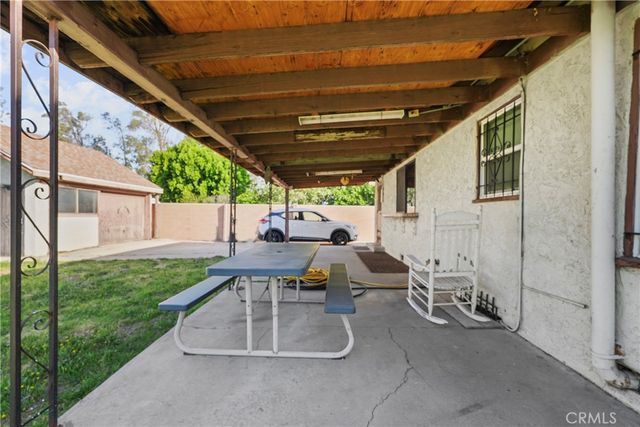 8440 Juniper Avenue, Fontana, CA 92335