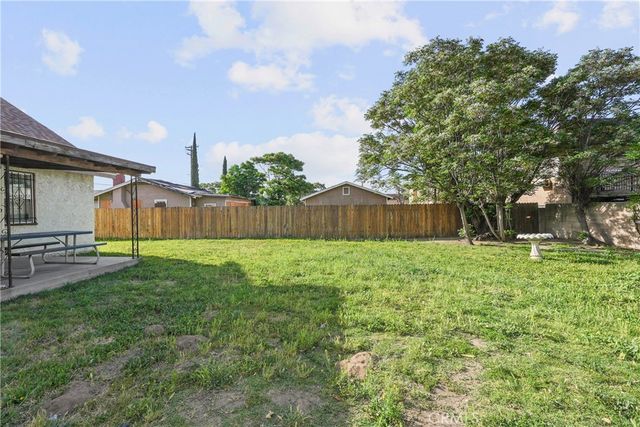 8440 Juniper Avenue, Fontana, CA 92335