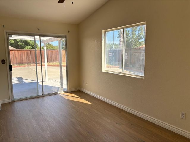 4956 Miramare Ln, Stockton, CA 95206