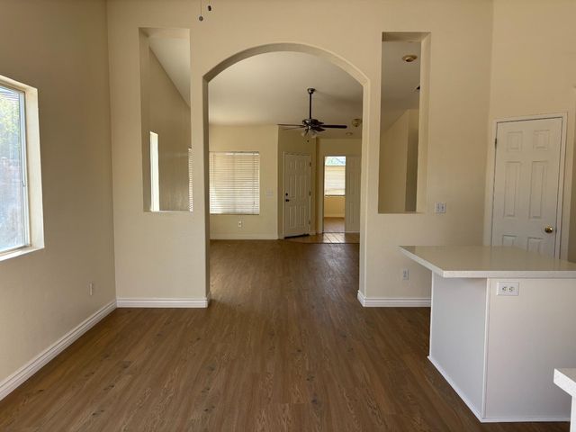 4956 Miramare Ln, Stockton, CA 95206
