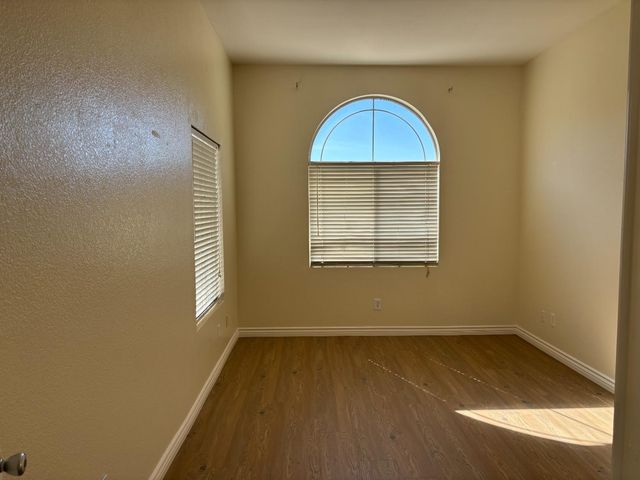 4956 Miramare Ln, Stockton, CA 95206