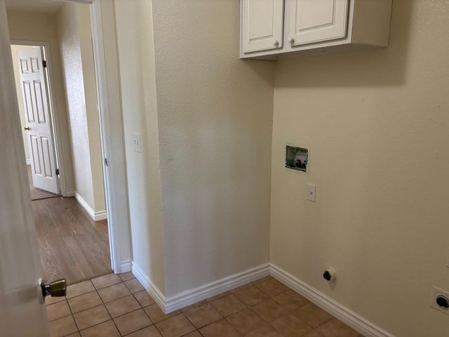 4956 Miramare Ln, Stockton, CA 95206