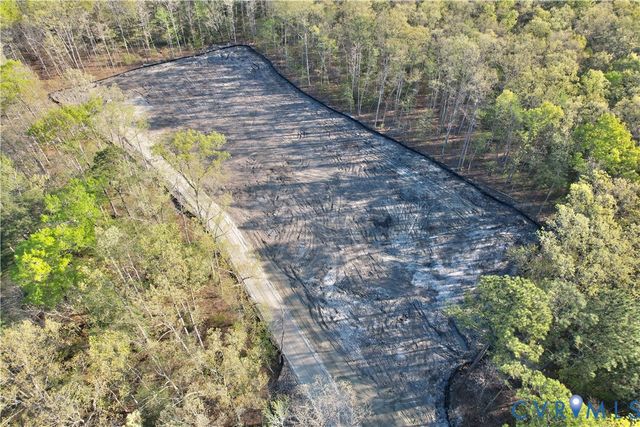 13216 Bradley Bridge Rd, Chester, VA 23831