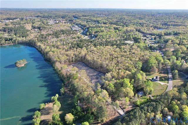 13216 Bradley Bridge Rd, Chester, VA 23831