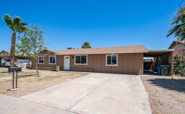 7727 W EARLL Drive, Phoenix, AZ 85033