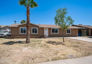 7727 W EARLL Drive, Phoenix, AZ 85033