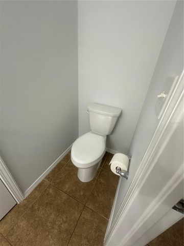 8836 TURNSTONE SHORE LANE, Riverview, FL 33578