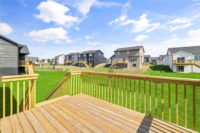 2595 SE Florence Drive, Waukee, IA 50263