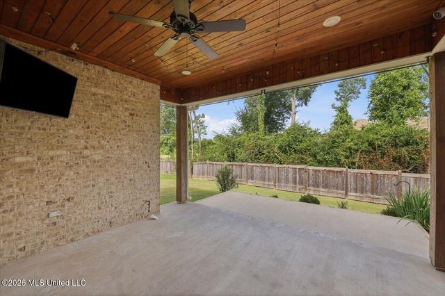 103 Ashby Ridge Drive, Canton, MS 39046