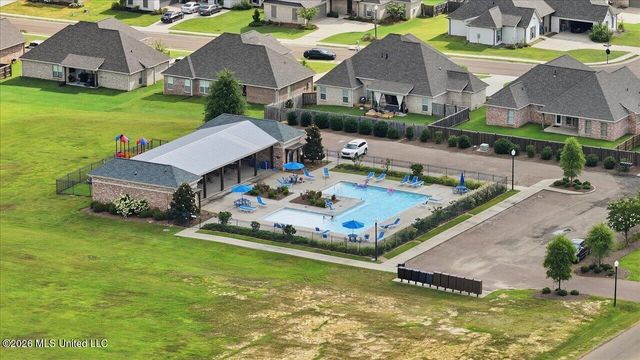 103 Ashby Ridge Drive, Canton, MS 39046