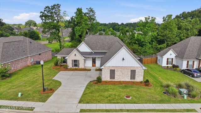 103 Ashby Ridge Drive, Canton, MS 39046