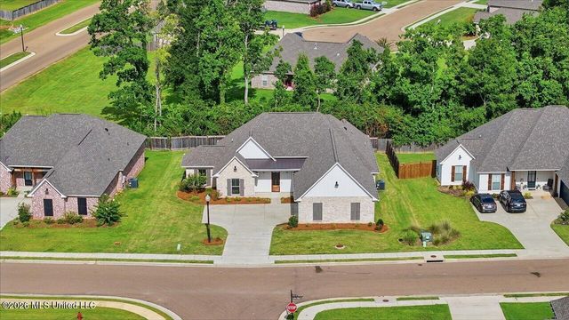 103 Ashby Ridge Drive, Canton, MS 39046