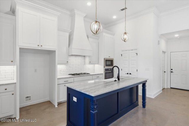 103 Ashby Ridge Drive, Canton, MS 39046