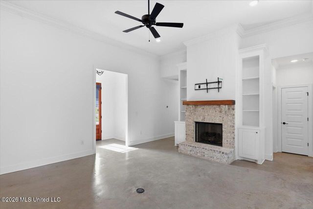 103 Ashby Ridge Drive, Canton, MS 39046