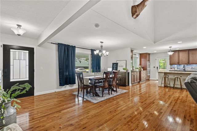 27800 Wonka Drive, Louisburg, KS 66053