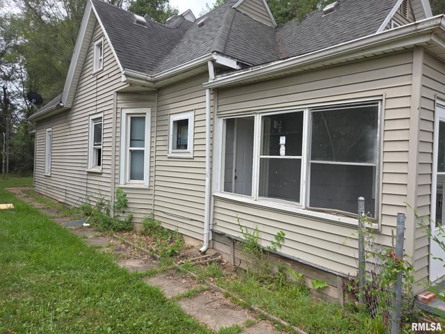 1918 W HOWETT Street, Peoria, IL 61605