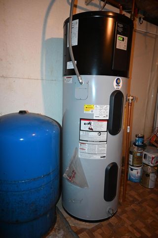 544 Terry Street, Muskegon, MI 49442